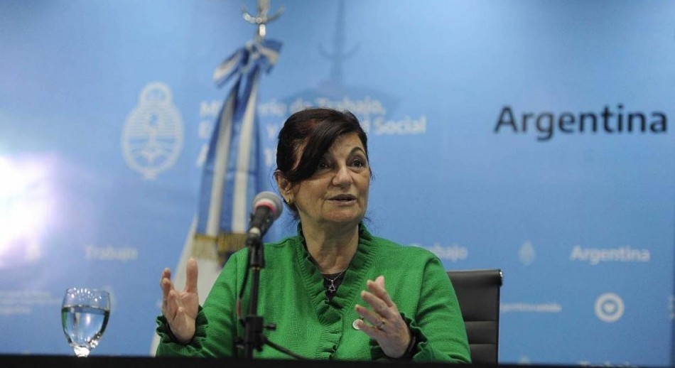 La Ministra de Trabajo convocó a los gremios a 