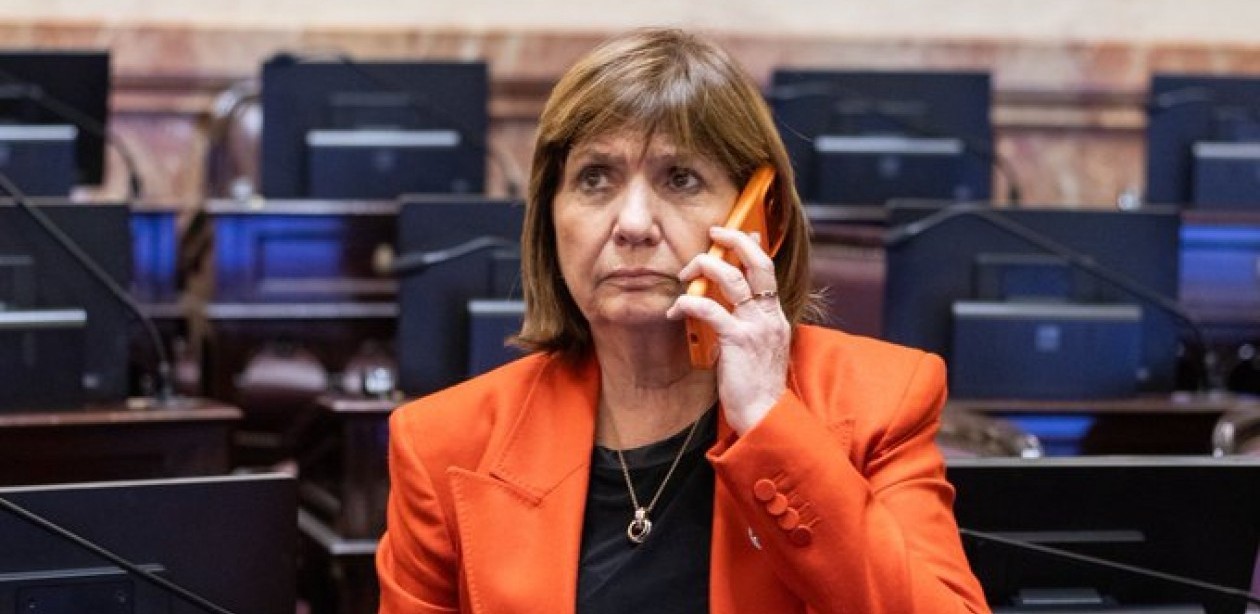Bullrich ofreció renuncia y complicó la aprobación de pliegos en el Senado