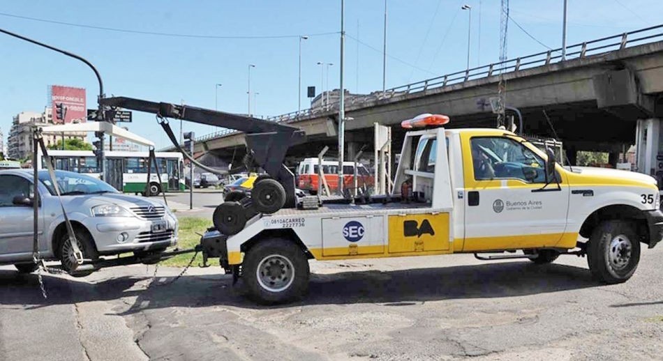 CABA: Las grúas no podrán llevarse autos que no paguen el estacionamiento medido